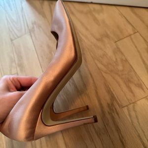 Size 8 jcrew pink heels silk